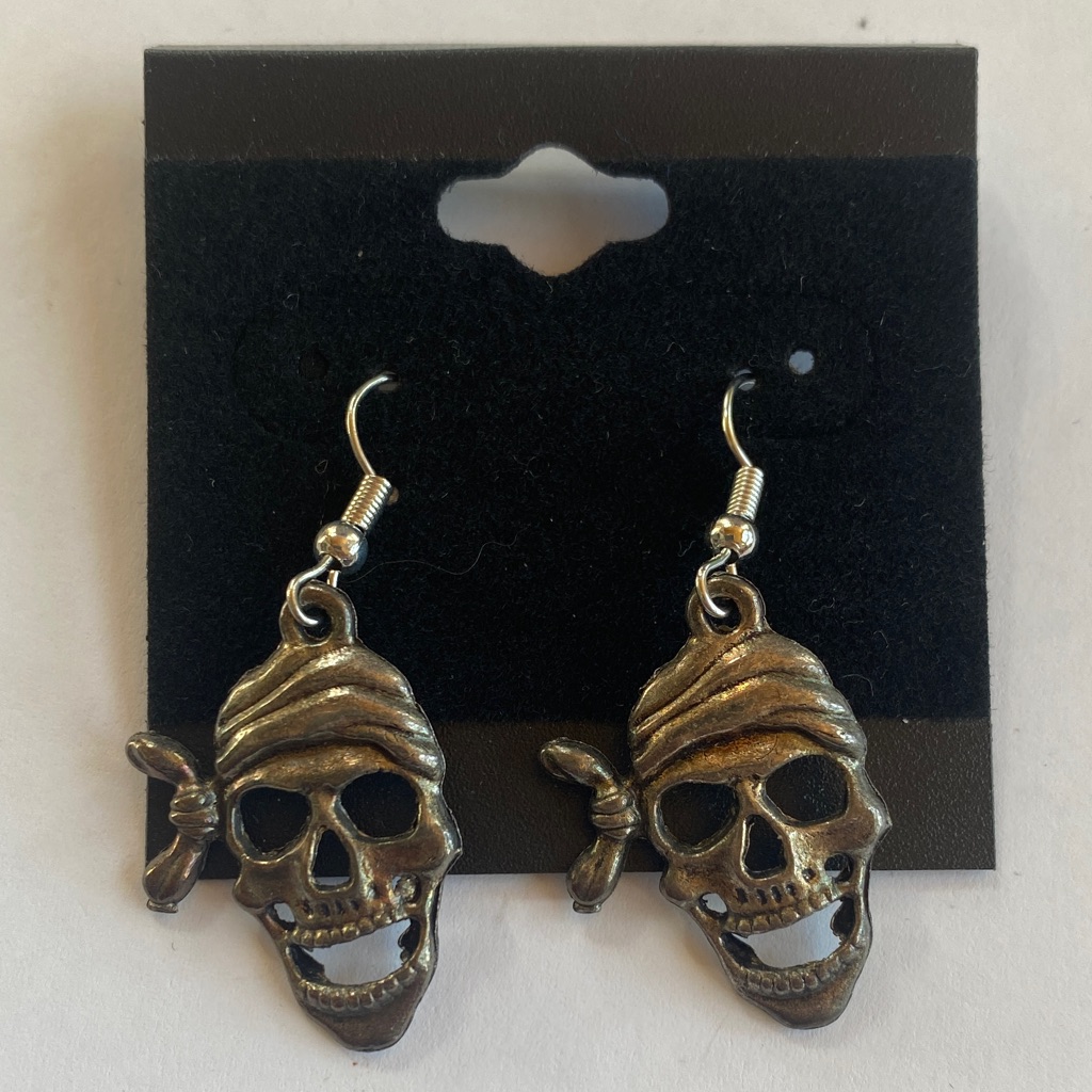Silver Bandana Skull Pirate Steampunk Earrings